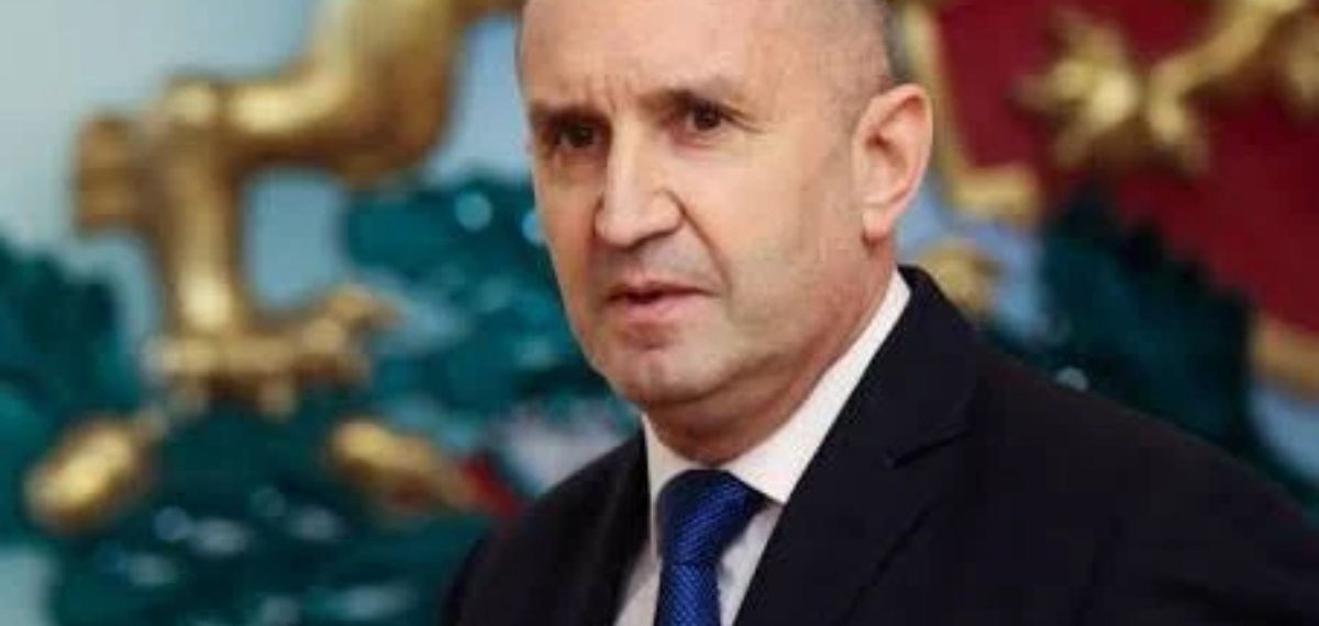 Bulgaria's ex-president on course for landslide election win