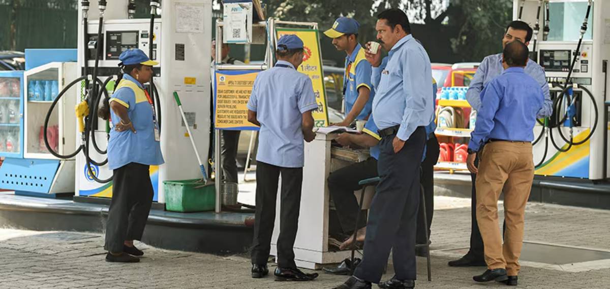 India rubbishes plan to raise petrol, diesel prices